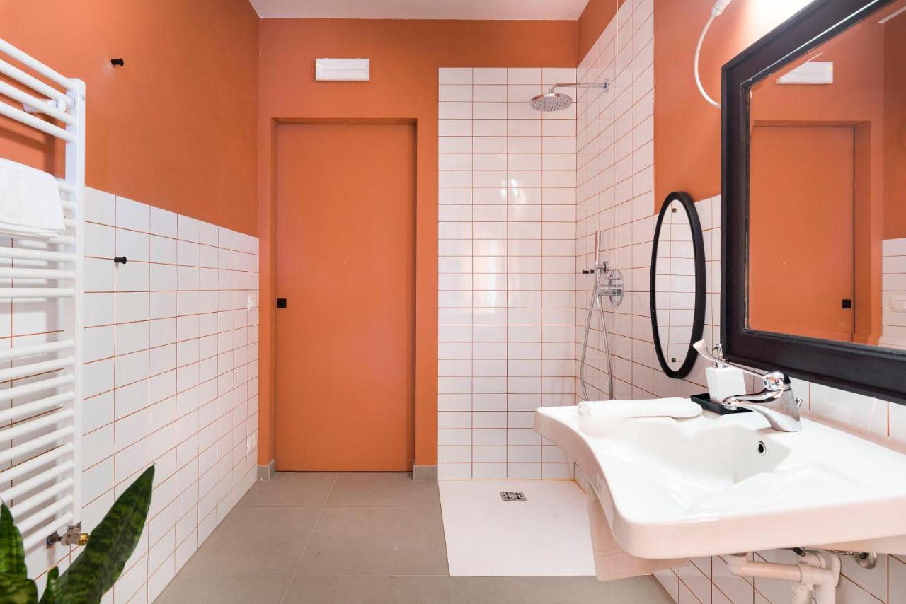 Gabanel Bike Hostel ブッソレンゴ エクステリア 写真
